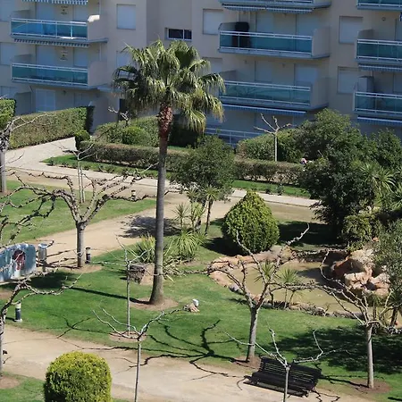 Juncos De Pineda Park * Salou