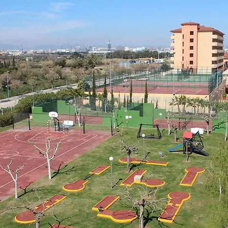 Juncos De Pineda Park * Salou